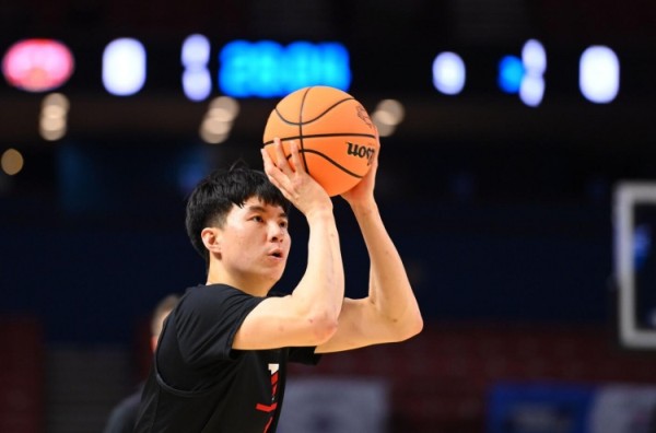 单场22记三分！王健：后罗健儿时代 久违的传统韩国球风又回来了